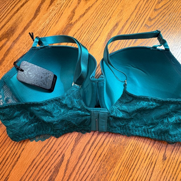 Elegant Emerald green Lace Trim Bra Ladies Size 42C NEW - Picture 7 of 10